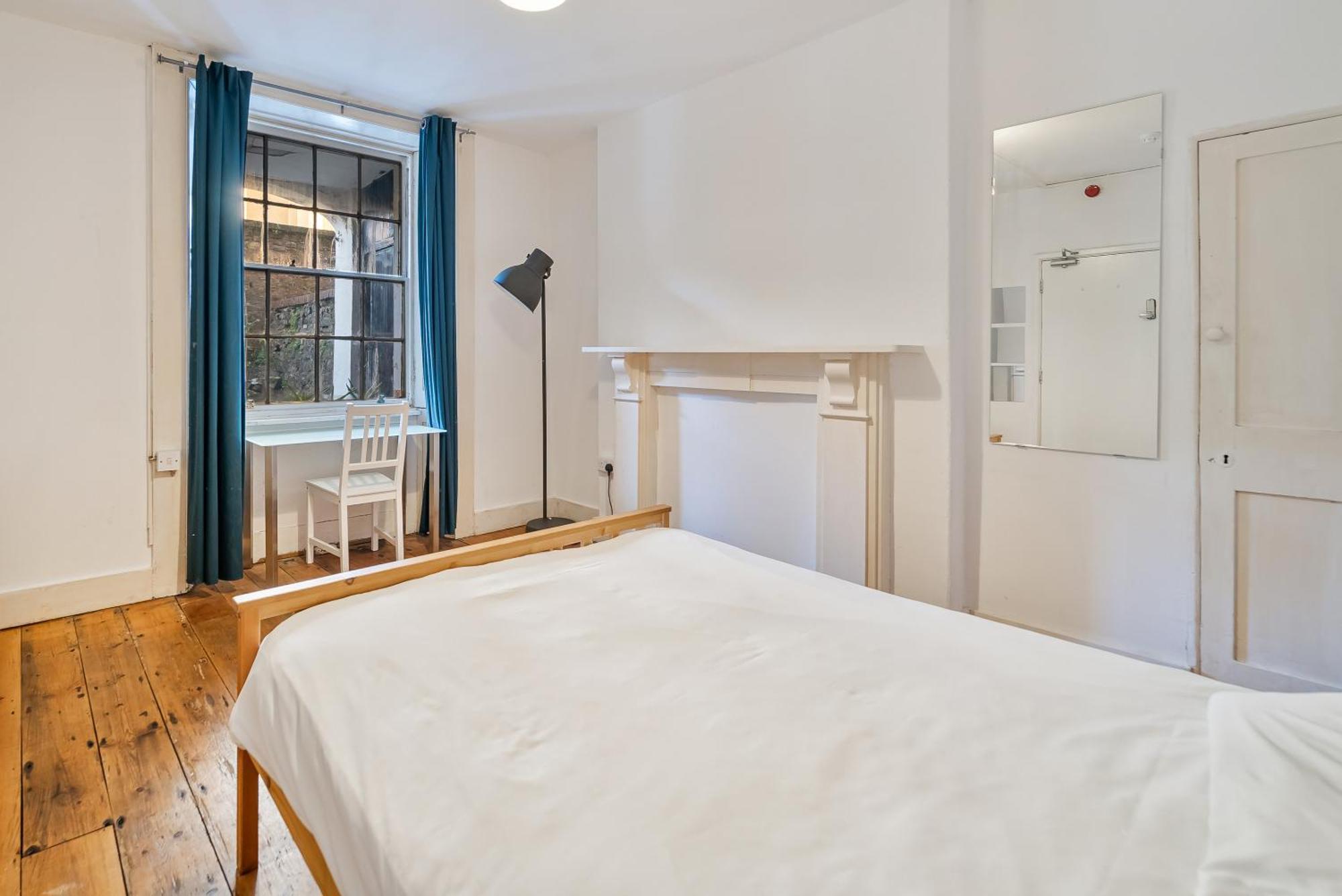 Westbourne Place - By Clifton Short Lets Bristol