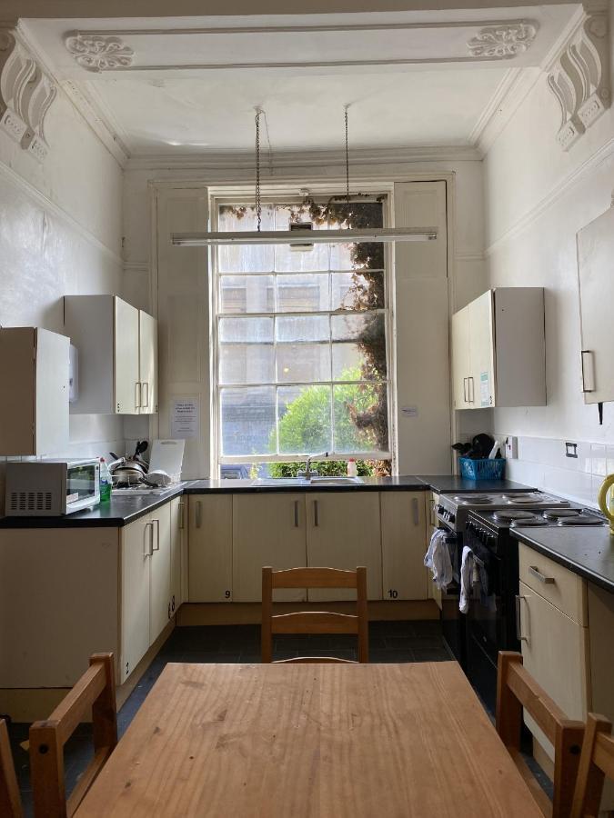 Westbourne Place - By Clifton Short Lets Bristol